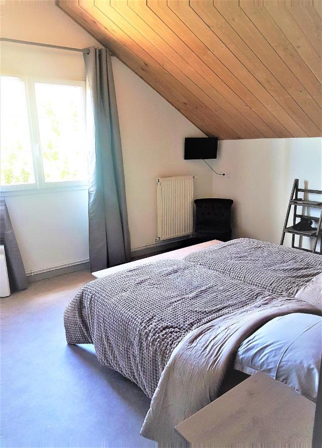 Agathe Et Titi Bed & Breakfast Marigny-les-Reullee Exterior photo